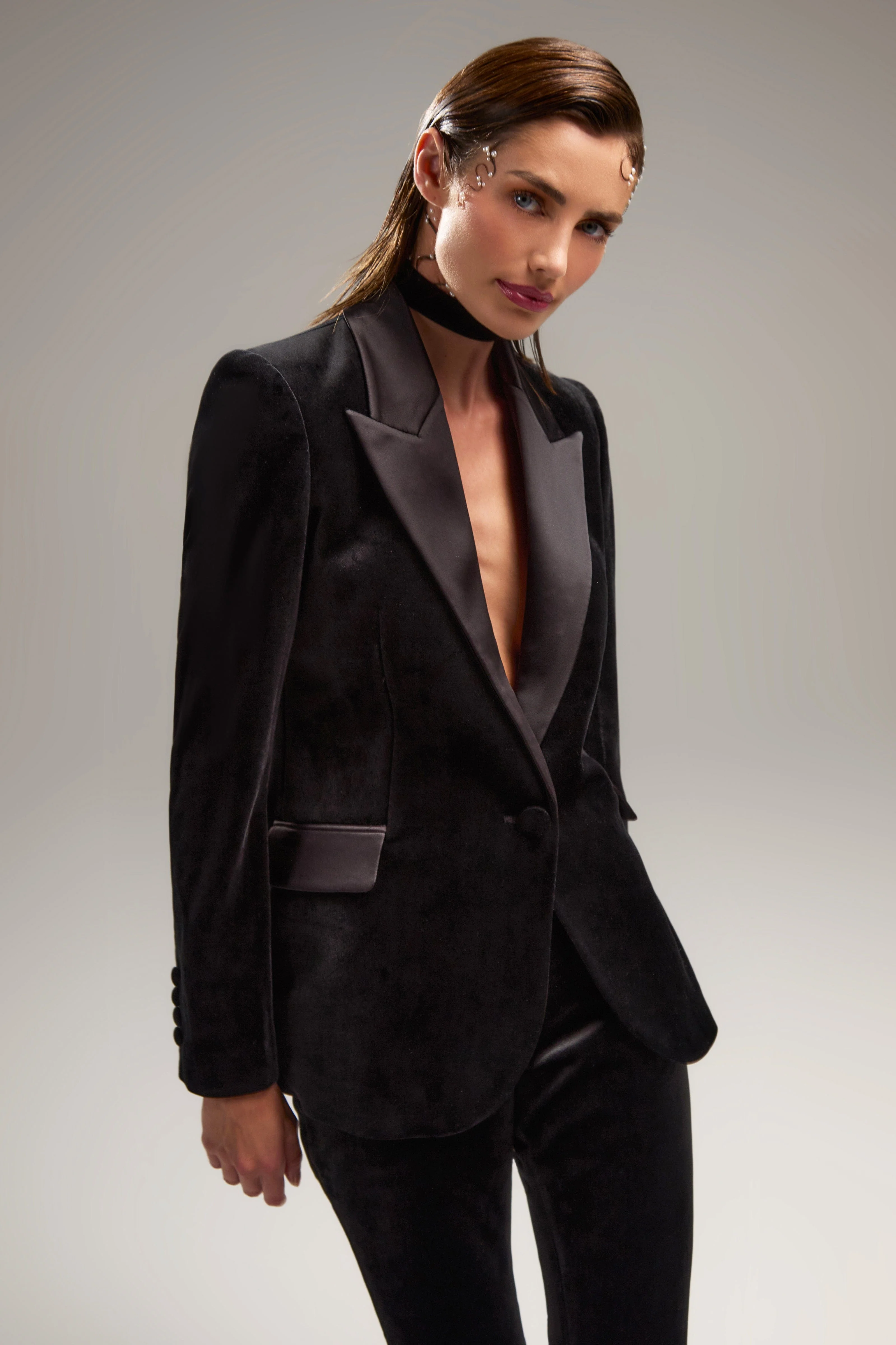 Beatrice Black Blazer - Image 8